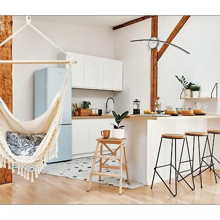 Sunny Apartment At The Heart Of Old Town Cracovie Extérieur photo